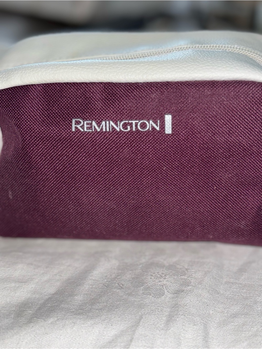 Remington Shaving Toiletry Bag Burgundy White Faux Leather Accent